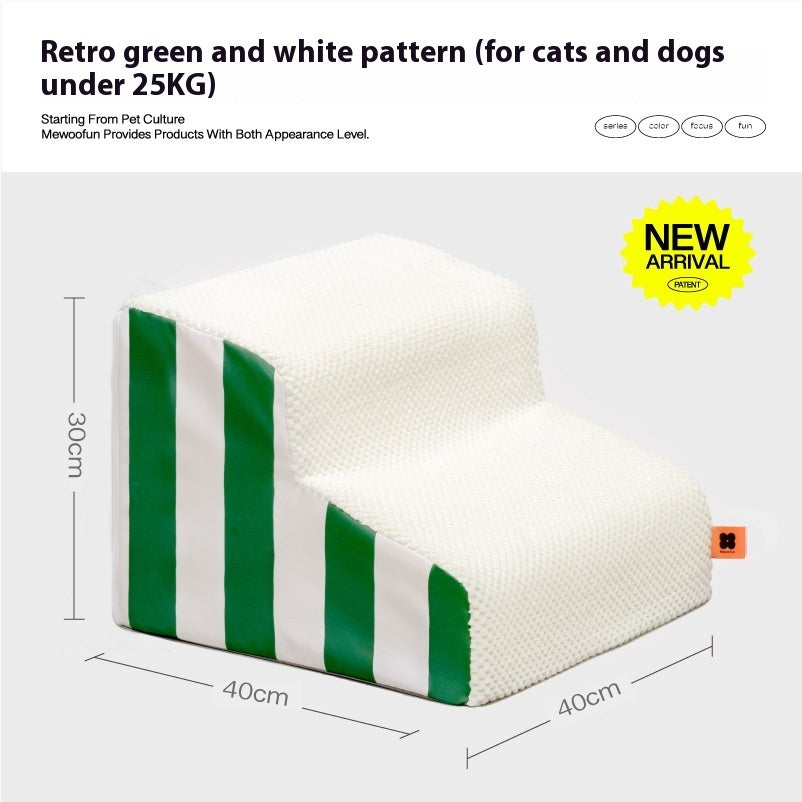 Pet ramp ladder for dogs in retro green and white pattern, ideal for pets under 25KG.